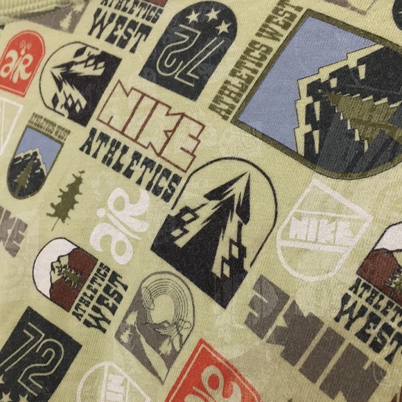 Vintage Nike Long Sleeve Shirt - Picture 3 of 15